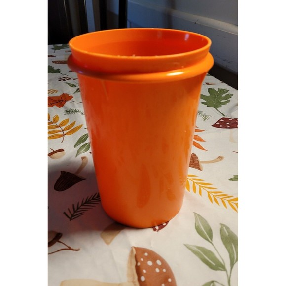 Tupperware Vintage Orange Container 321-11 Pour Lid 563-21 Container 32oz - Picture 9 of 9